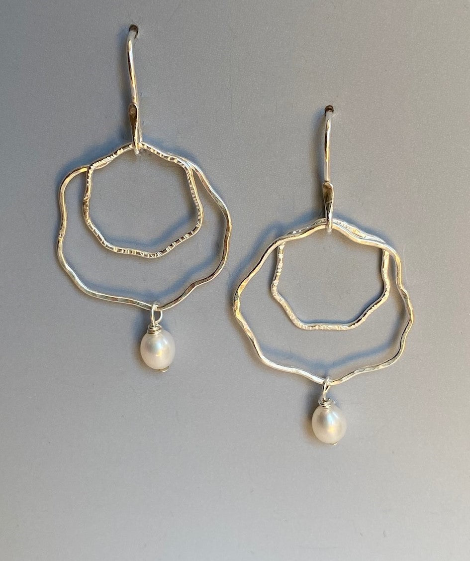 "Small Pearl Drop Blossom" Earrings