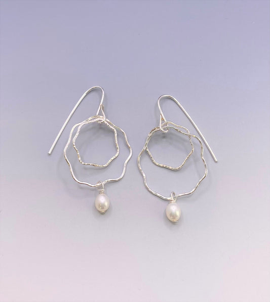 "Small Pearl Drop Blossom" Earrings